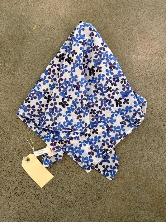 Hannoh Wessel - Scarf Selena in Many Prints