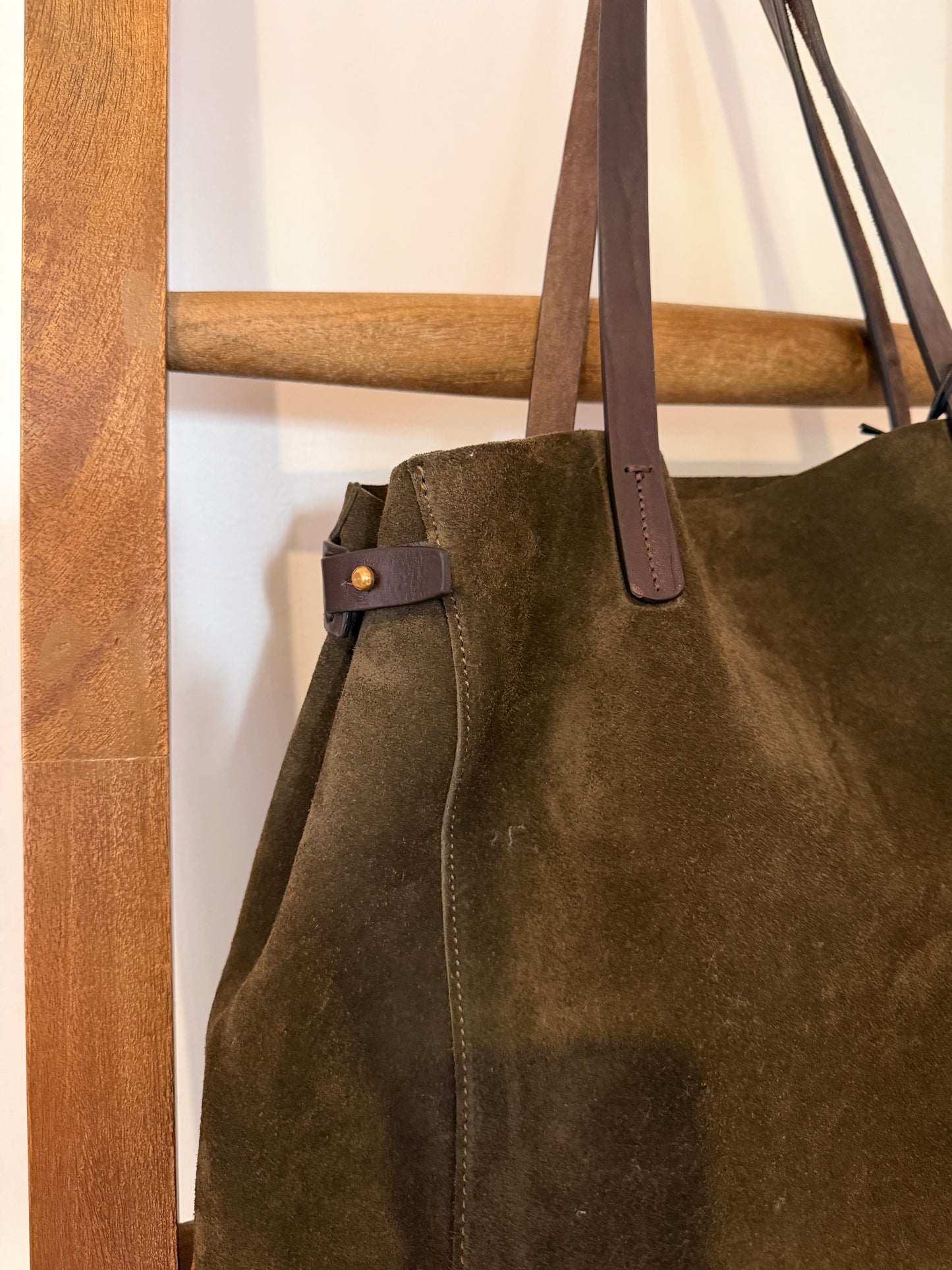 Massimo Palomba - Charlie Suede Shopper in Olive