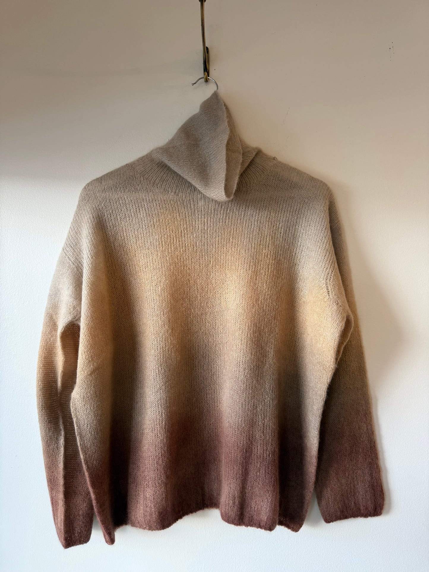WLNS- Cashmere turtleneck - many colors