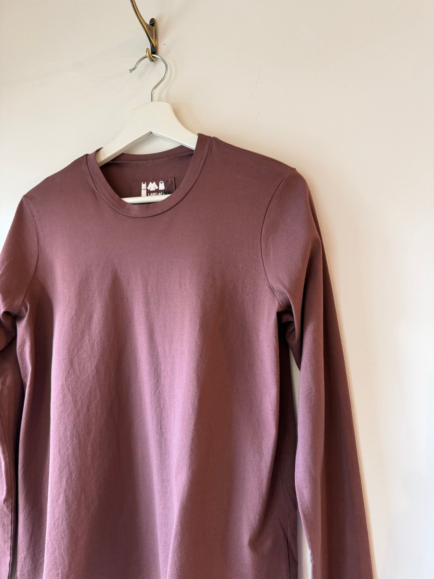 Labo Art- Long Sleeve Tee in Plum or Winter White