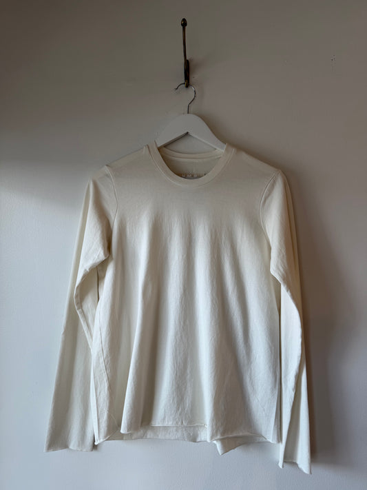 Labo Art- Long Sleeve Tee in Plum or Winter White