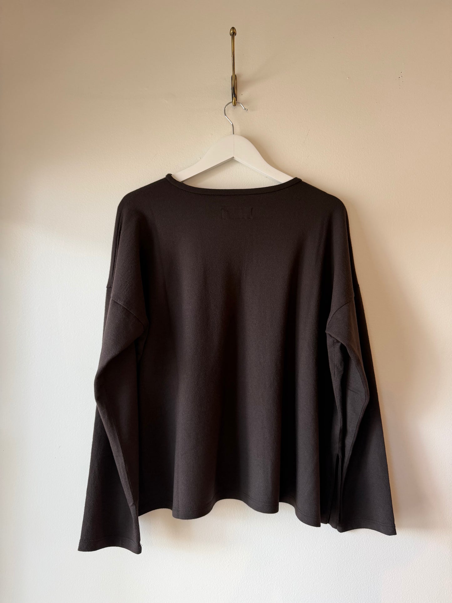Labo Art- Oversized Wool Jersey Top in Chocolate Brown