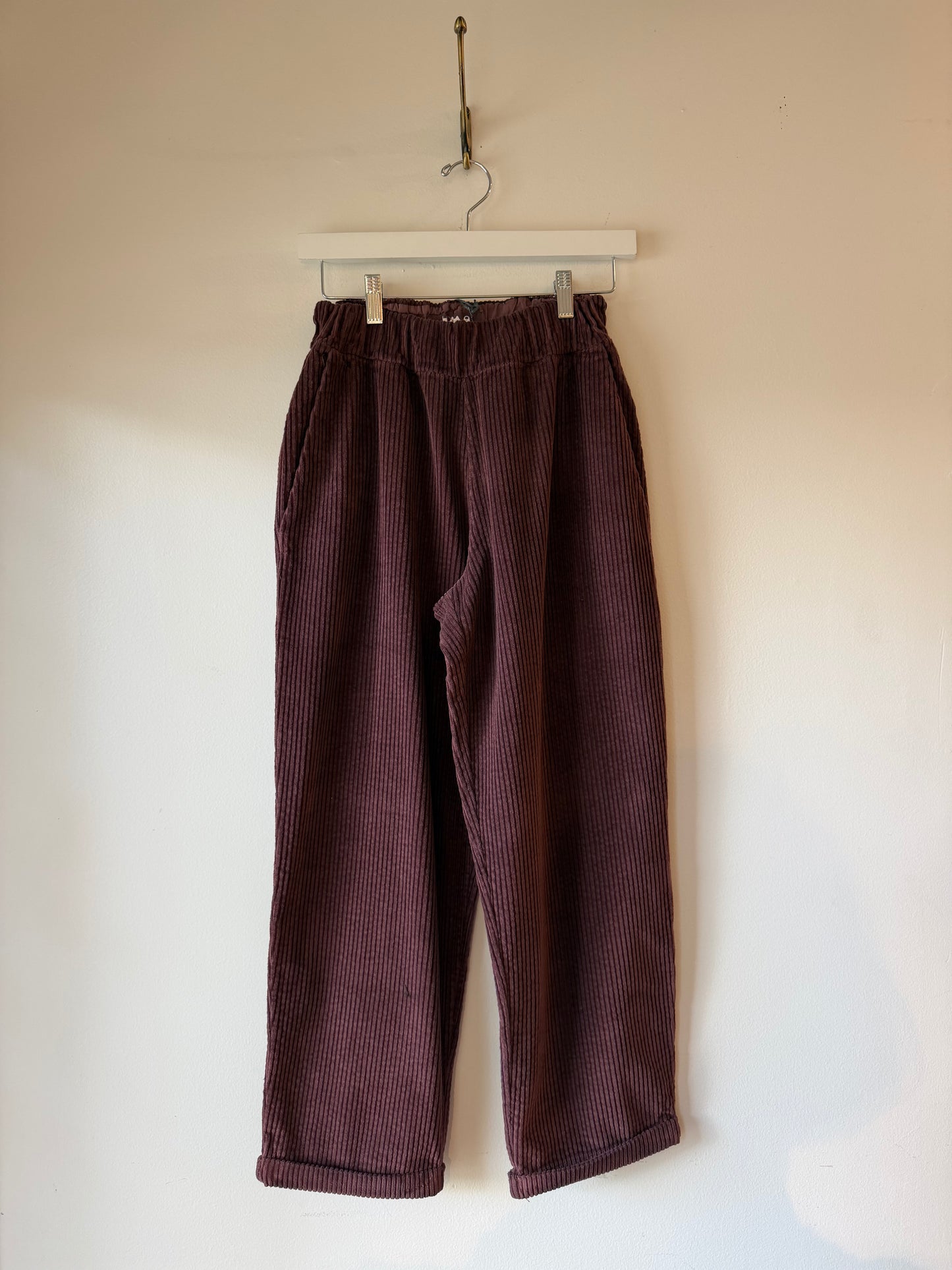 Labo Art - Wide Wale Corduroy in Navy or Plum