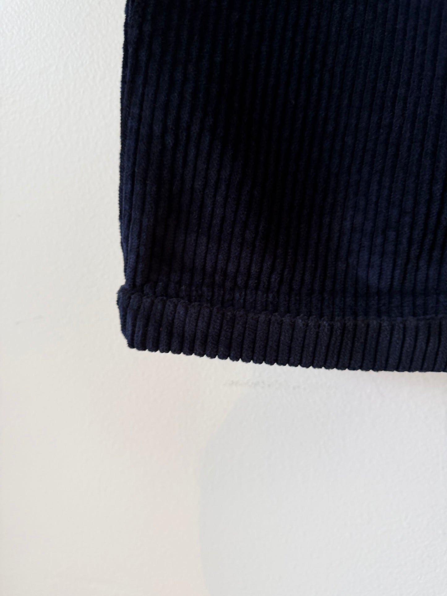 Labo Art - Wide Wale Corduroy in Navy or Plum