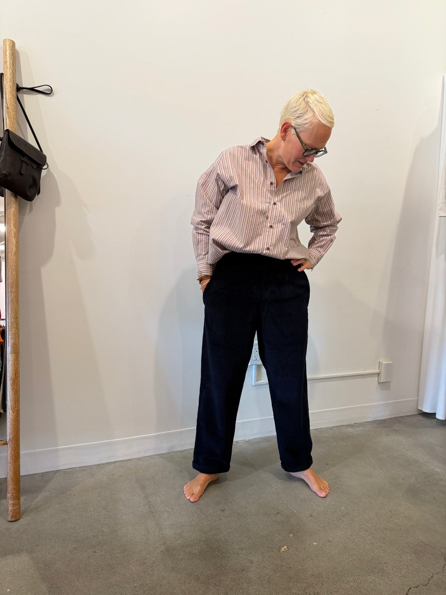 Labo Art - Wide Wale Corduroy in Navy or Plum