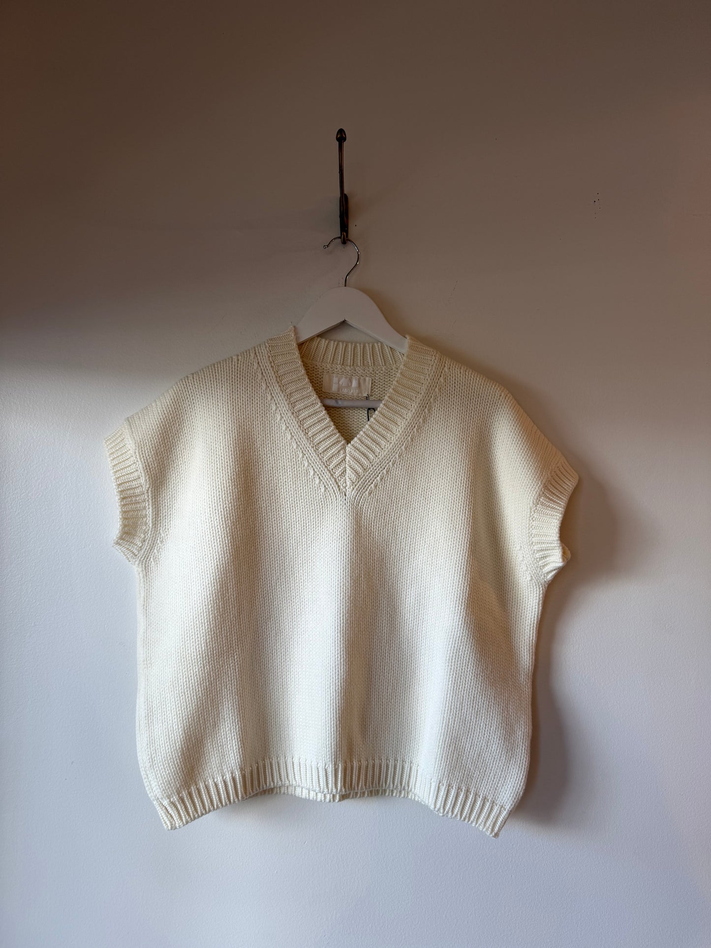 Labo Art- Wool Vest in Winter White
