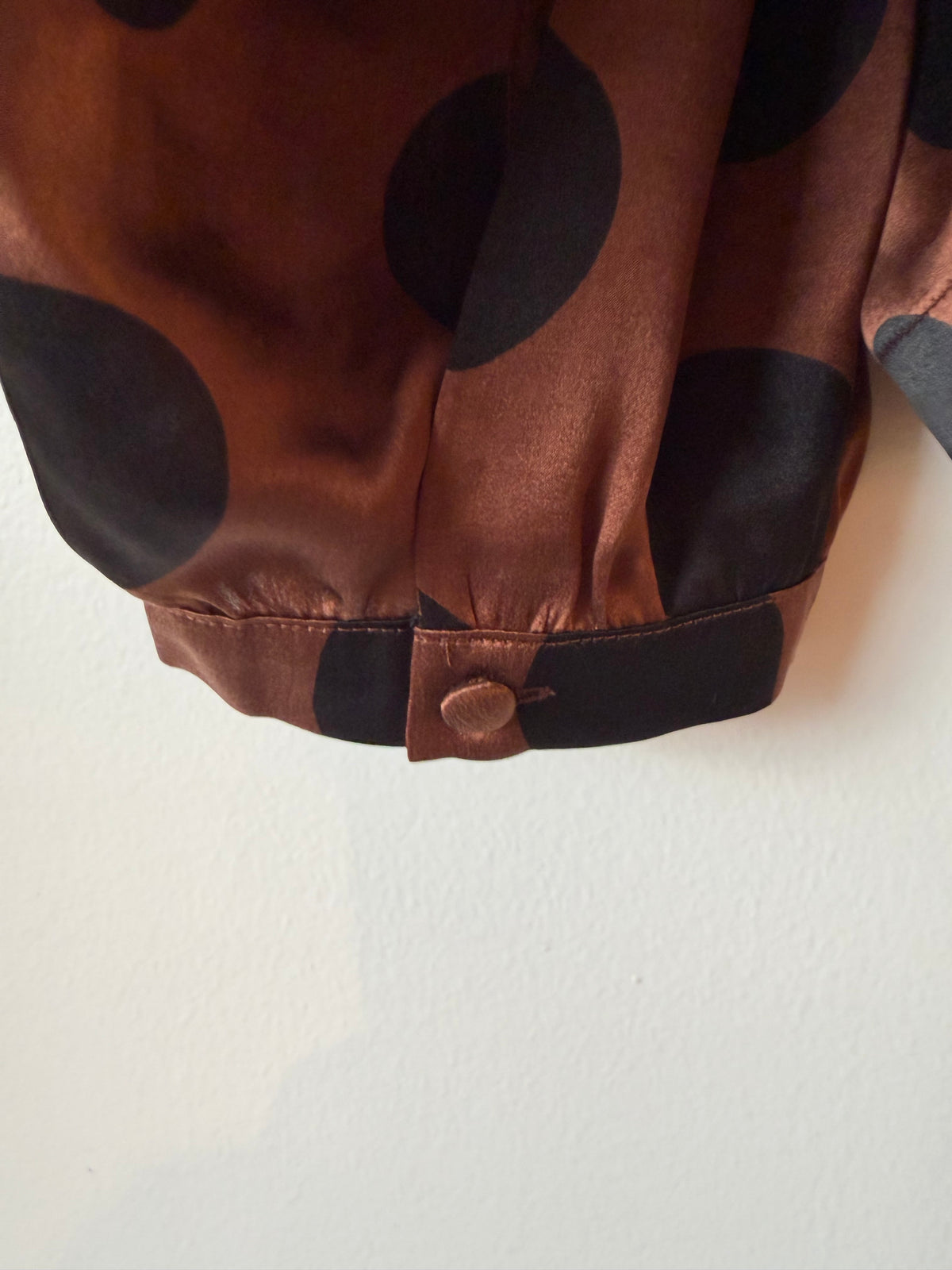 Hannes Roether - Big Dot Tie Blouse in Silk