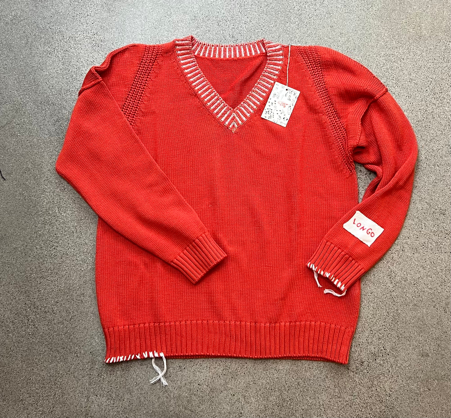 Longo - V-neck sweater with contrast stitching in Tomato Soup or Pine