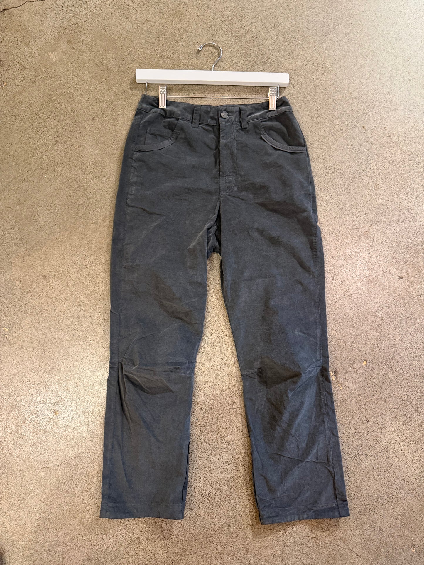 Kristensen Du Nord - Soft Corduroy Cropped Pants in Jute or Graphite