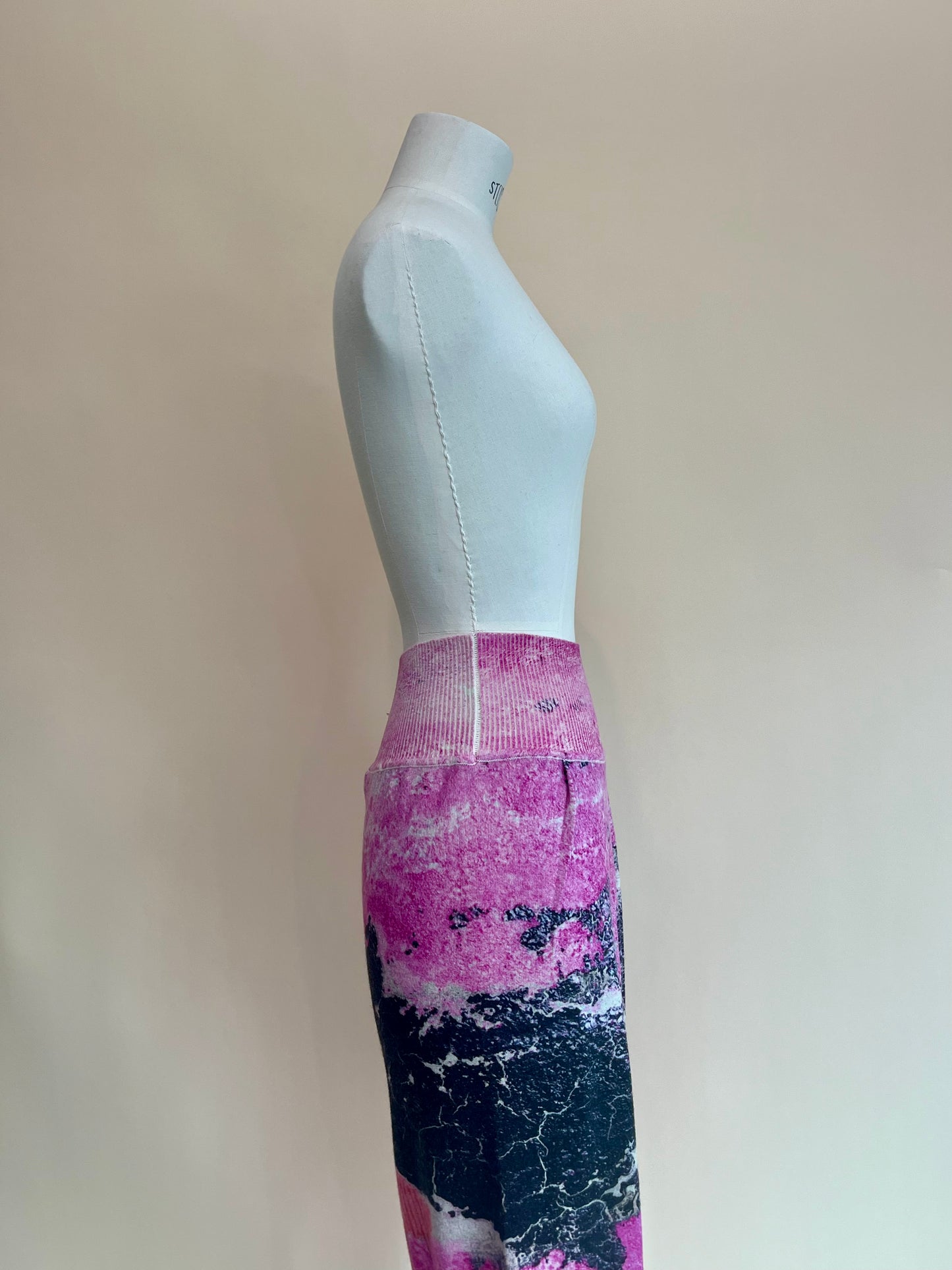 Printed Artworks - Cashmere Knit Pants