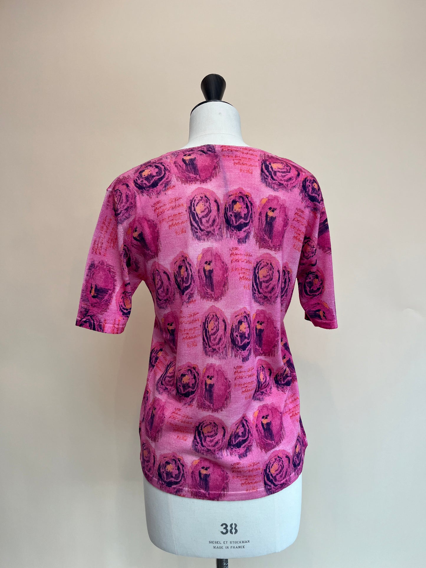 Printed Artworks - Knit V-neck Cashsilk Rose T-shirt