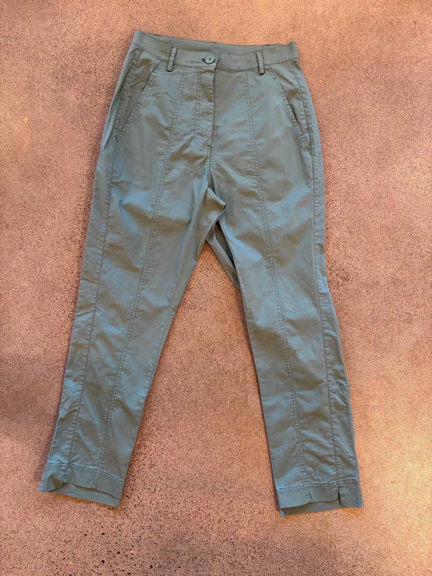 Rundholz Black Label - Slim Trousers in Grass