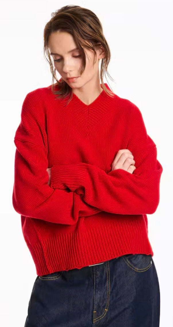 Lis Lareida - Vail  Pull Over in Red