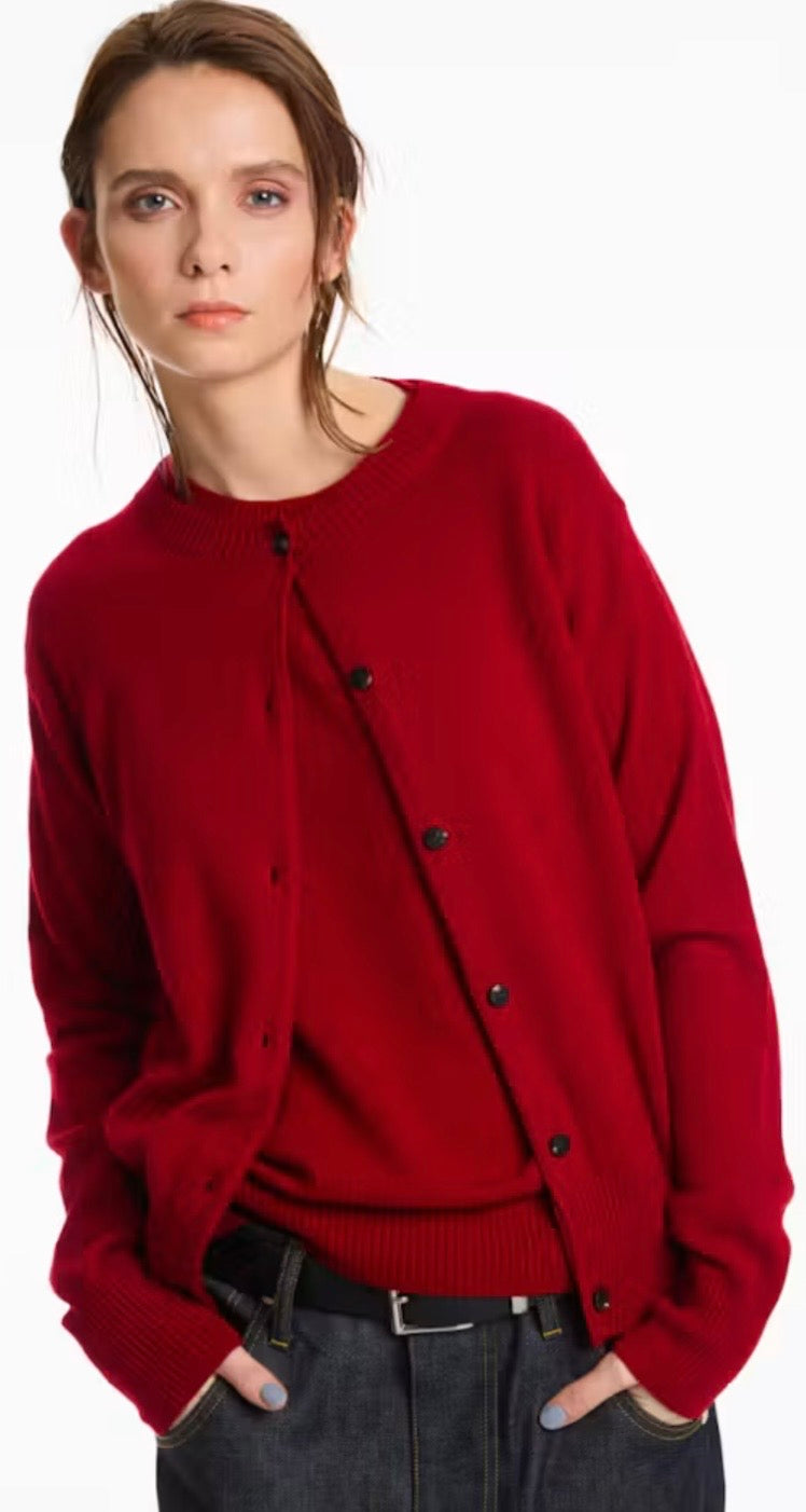 Lis Lareida - Vanya  Short sleeve Pullover in Berry