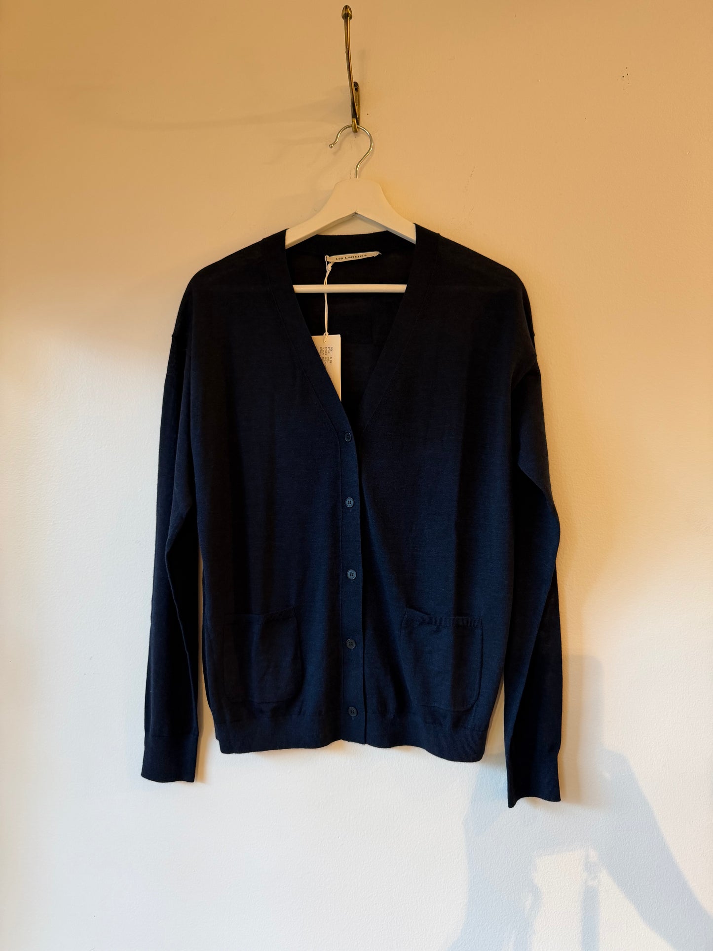 Lis Lareida - Vera Merino Cardigan in Navy