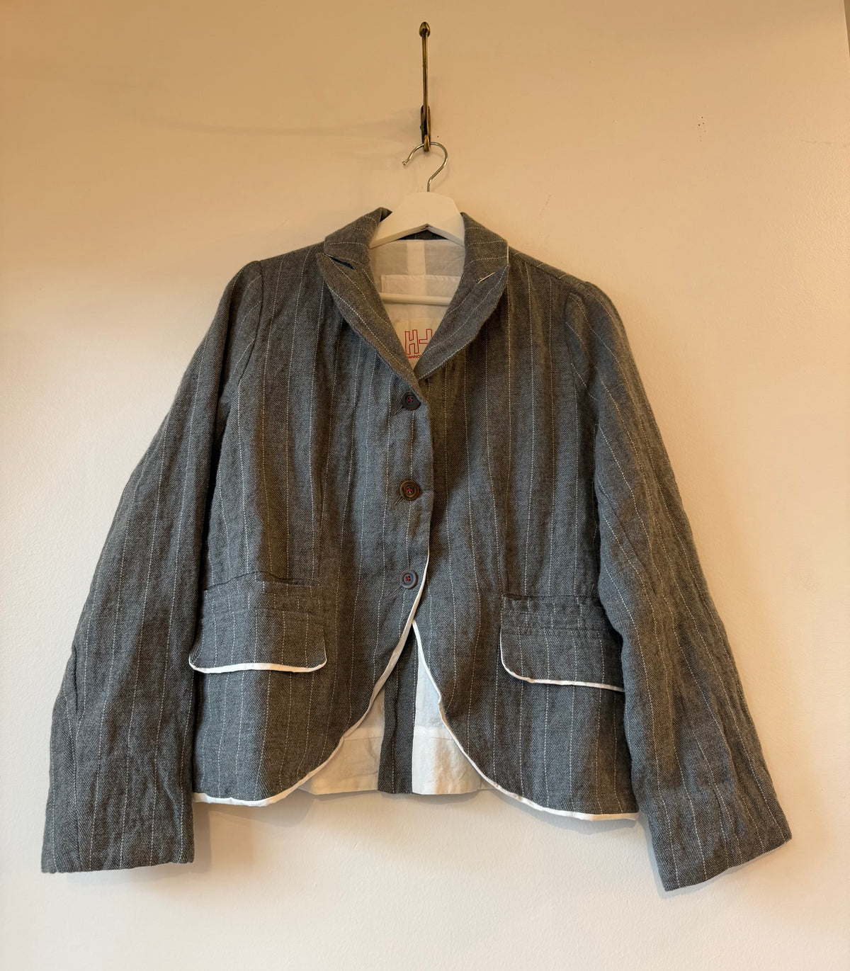 Hannoh- Jacket Viola in Grey Stripe