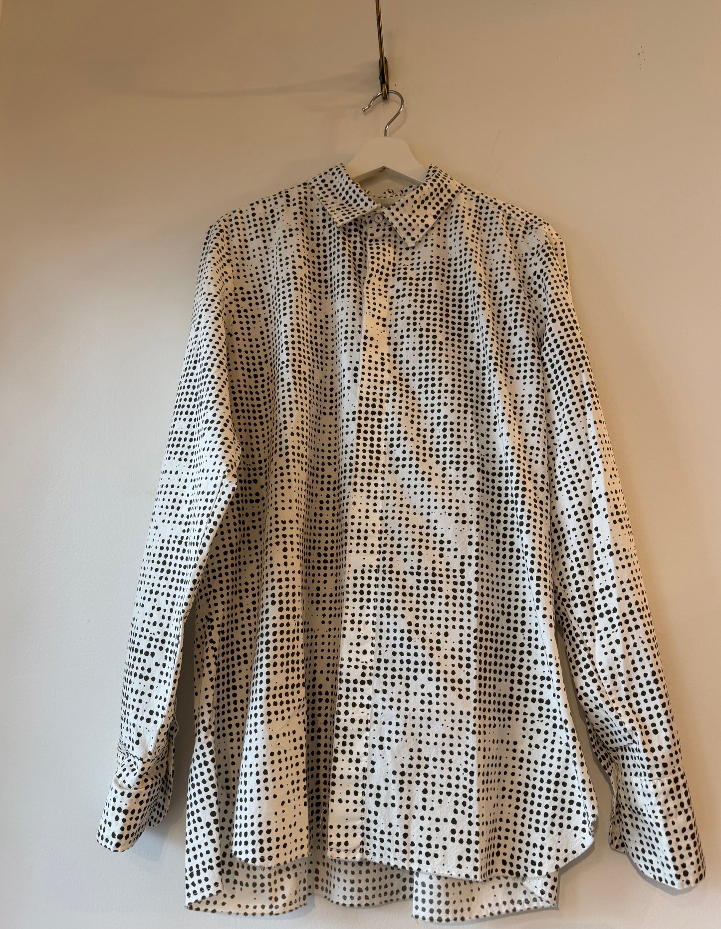 Hannoh Wessel - Men's shirt Carmine