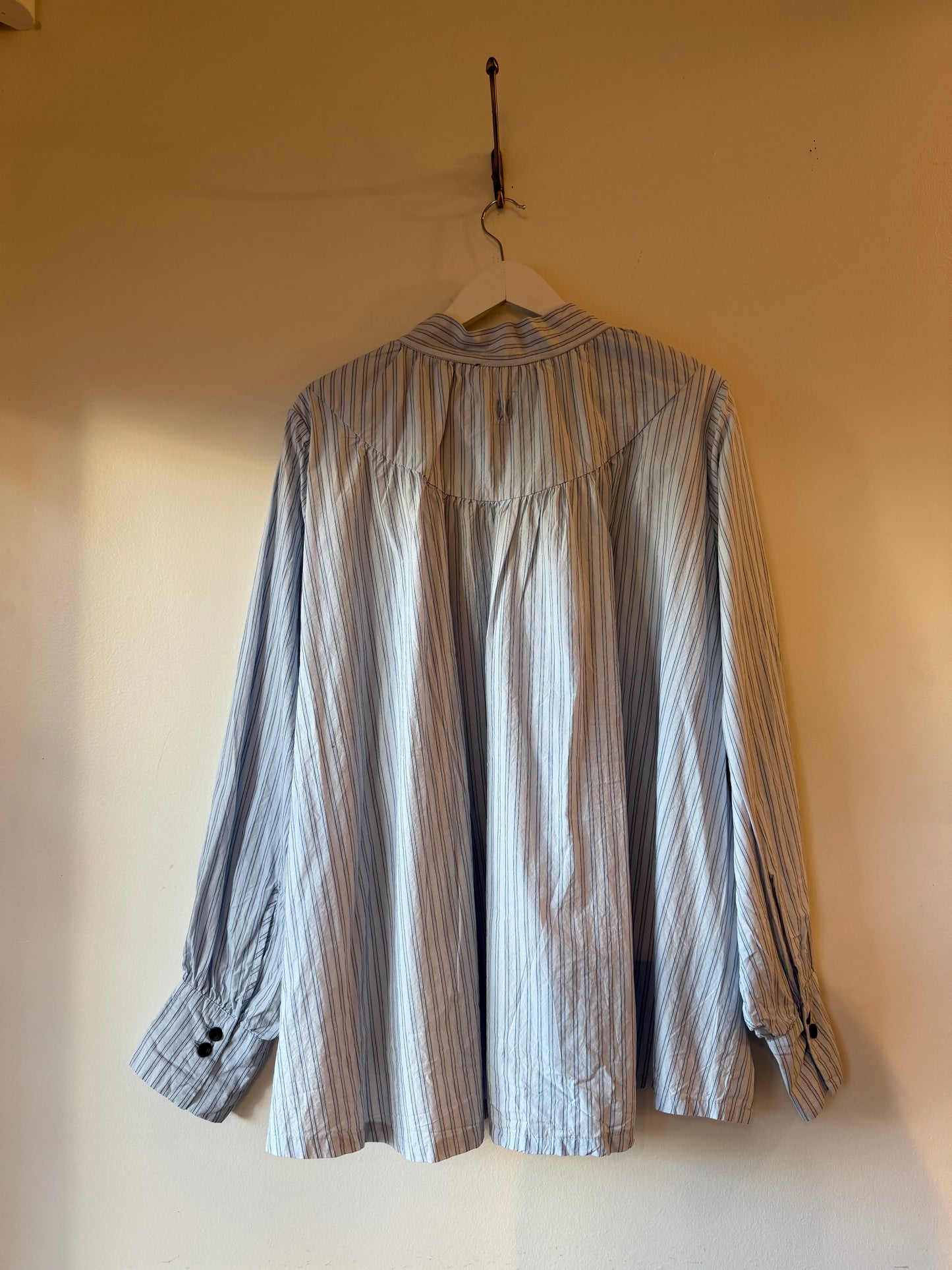 Hannes Roether - Big Stipe Tie Shirt