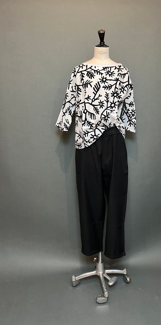Labo Art - Black Pants in Textured Cotton