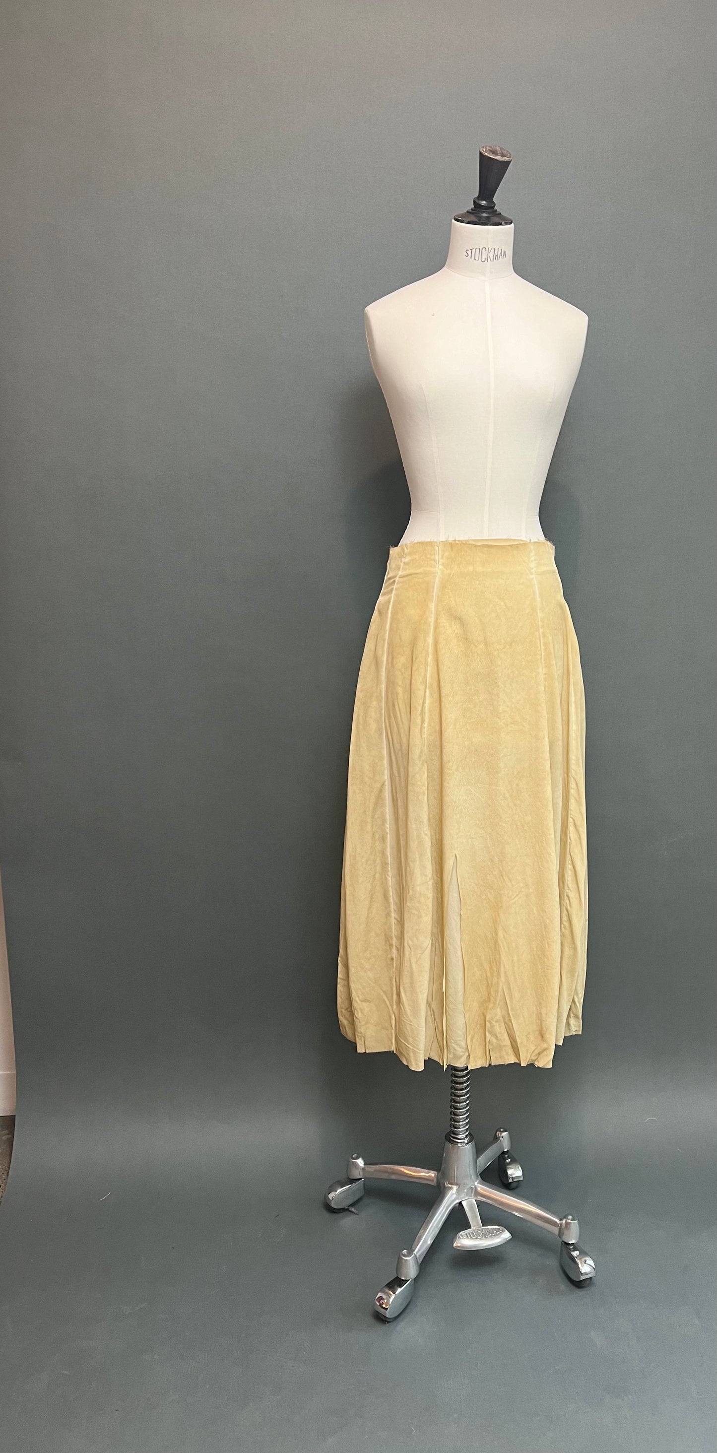 Rundholz Dip - Silk Skirt in Black or Faded Butterscotch