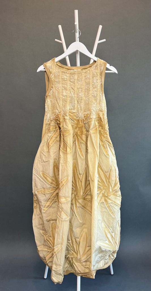 Rundholz  Dip- Flower Dress in Faded Butterscotch