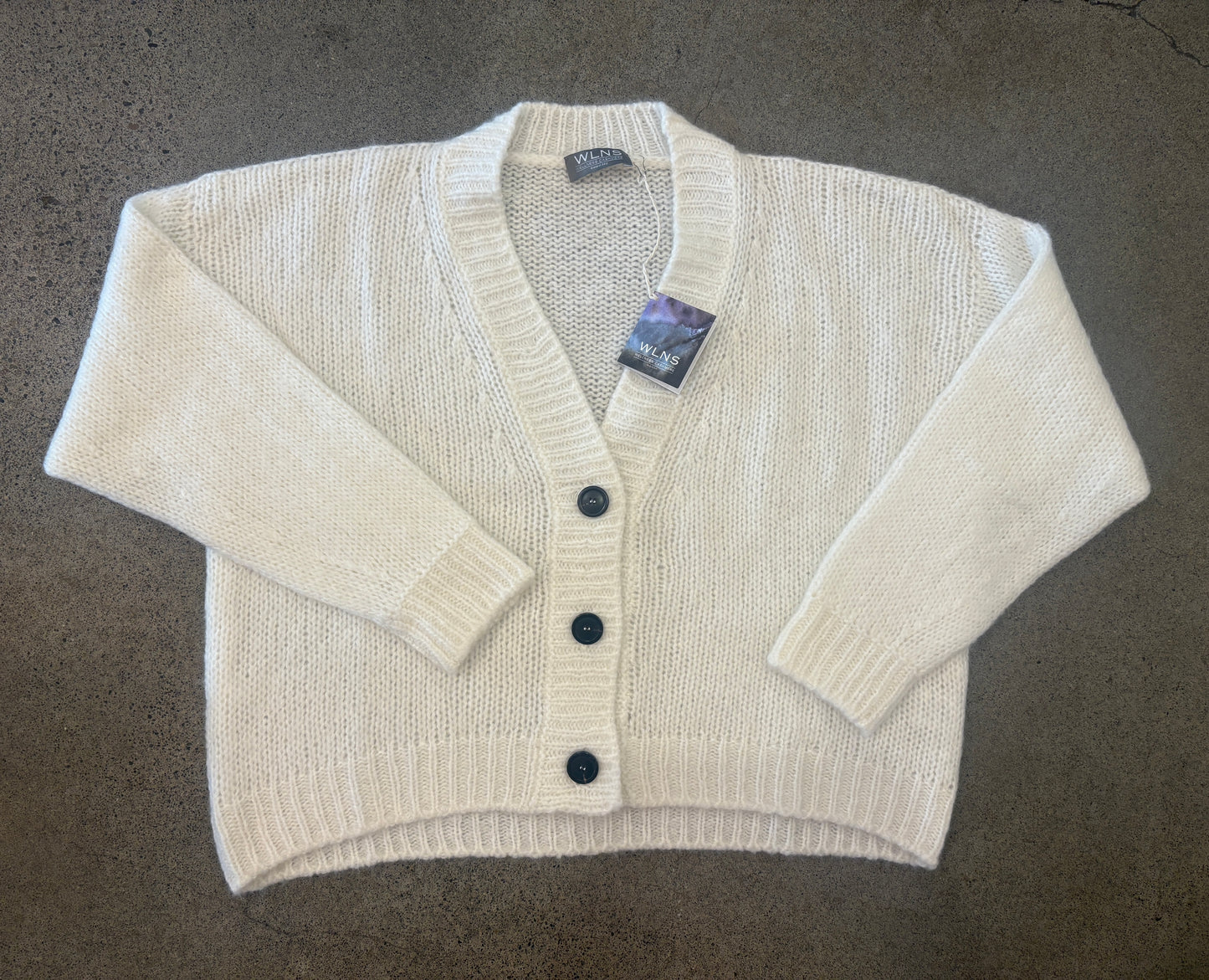WLNS - Billionaire Crop Cardigan