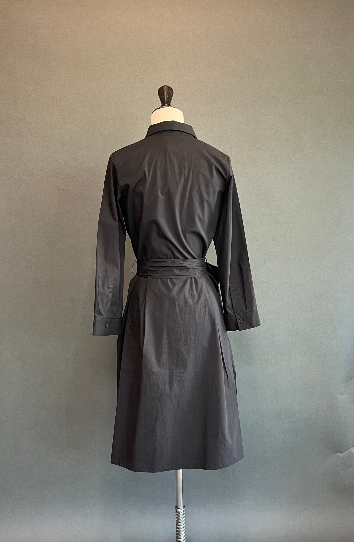 Lis Lareida - Yelena Dress in Black Cotton