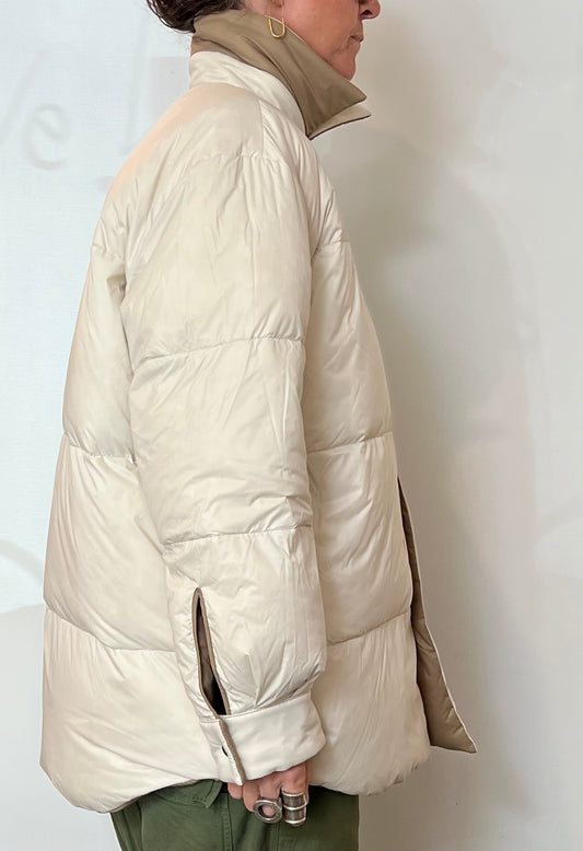 Sofie D'Hoore - Orlov Reversible  Puffer Shirt-Jacket in Camel & Pearl