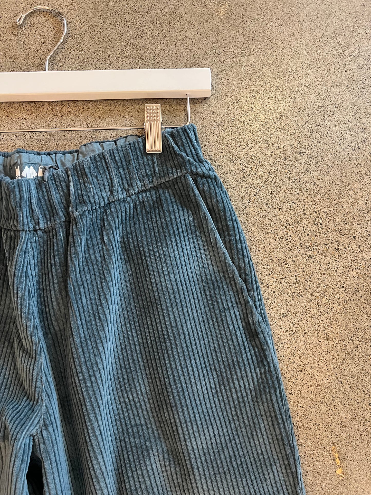 Labo Art - Corduroy Easy Pant in Camel or Petrol