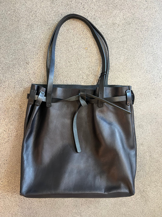 Massimo Palomba - Amelia in  Black Leather