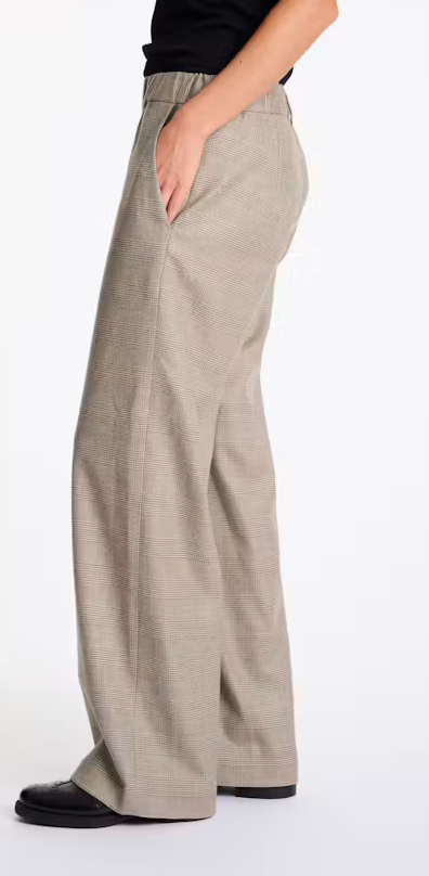 Lis Lareida - Luke Trouser in Warm Grey