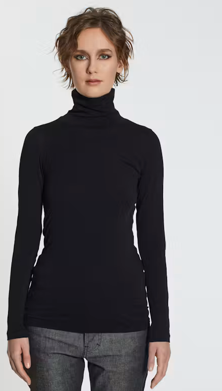 Lis Lareida - Wanda Turtleneck in black