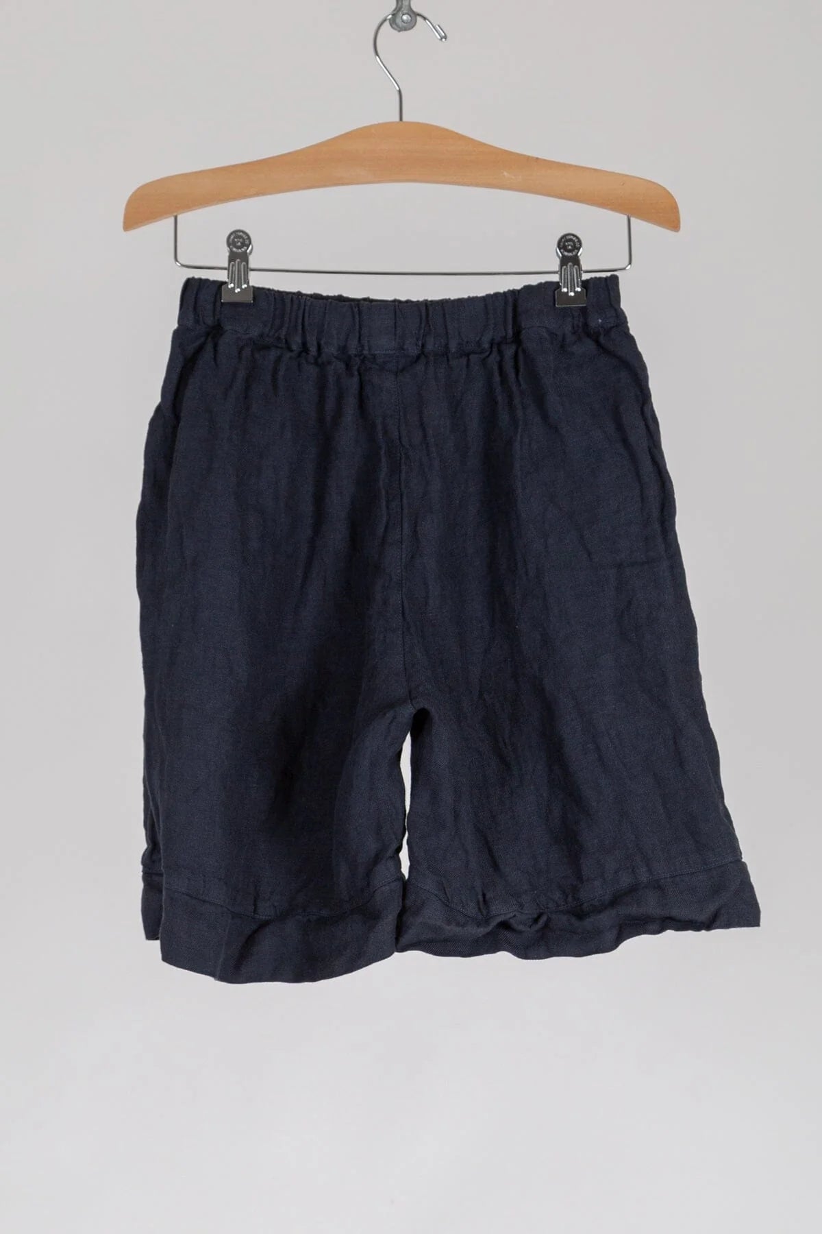 CP Shades - Piper Shorts in White/Black Linen